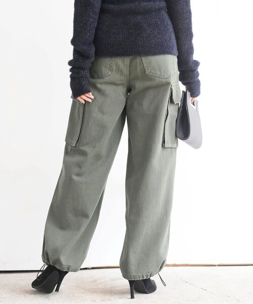 rps(アールピーエス)の「ドロストデニムカーゴパンツ(カーゴパンツ・レディース・アイボリー/ネイビー/ブルー/カーキ・フリー)」の20枚目の写真