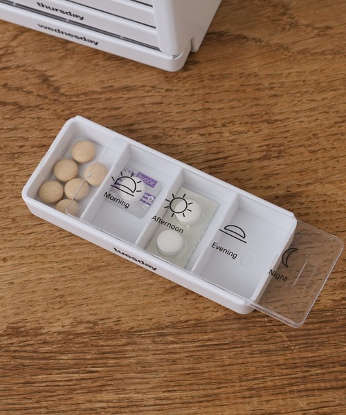 BIRTHDAY BAR（バースデイバー）の「ANAheim DAILY PILL ORGANIZER（収納グッズ・レディース・ホワイト・フリー）」の5枚目の写真