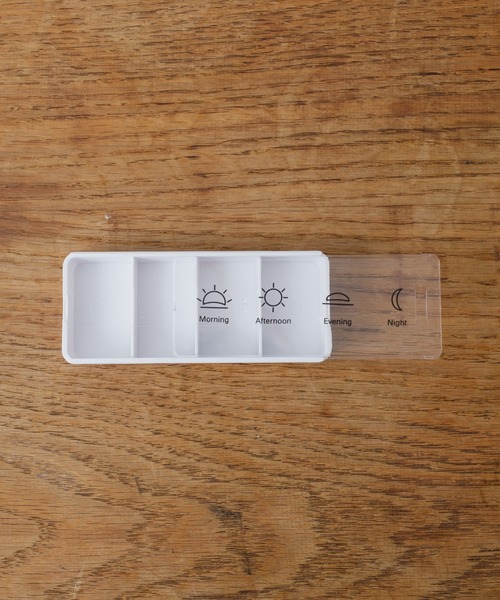 BIRTHDAY BAR（バースデイバー）の「ANAheim DAILY PILL ORGANIZER（収納グッズ・レディース・ホワイト・フリー）」の6枚目の写真
