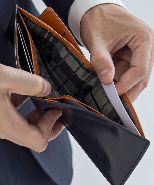 BRITISH GREEN（ブリティッシュグリーン）の「英国製 オールブライドルレザー スリム 二つ折り財布（財布・メンズ・ネイビー/ブラック/バーガンディー/グリーン・ONE SIZE）」の11枚目の写真