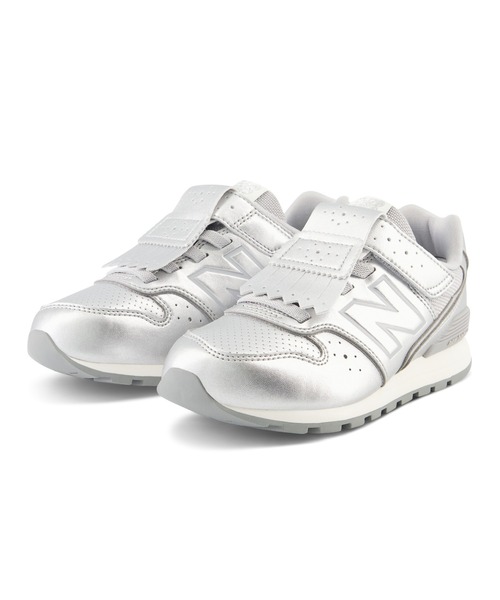 NEW BALANCE（ニューバランス）の「YV996T（スニーカー・キッズ・シルバー/ピンク系その他・18.0cm/21.0cm/21.5cm/19.5cm/23.0cm/24.0cm/22.0cm/20.5cm/17.5cm/18.5cm/22.5cm/23.5cm/19.0cm/17.0cm/20.0cm）」の3枚目の写真