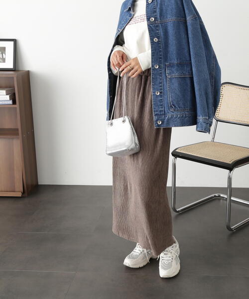 FREE'S MART（フリーズマート）の「ベロア楊柳ナロースカート（スカート・レディース・ベージュ/ブルー/ブラウン・SMALL/MEDIUM）」の2枚目の写真