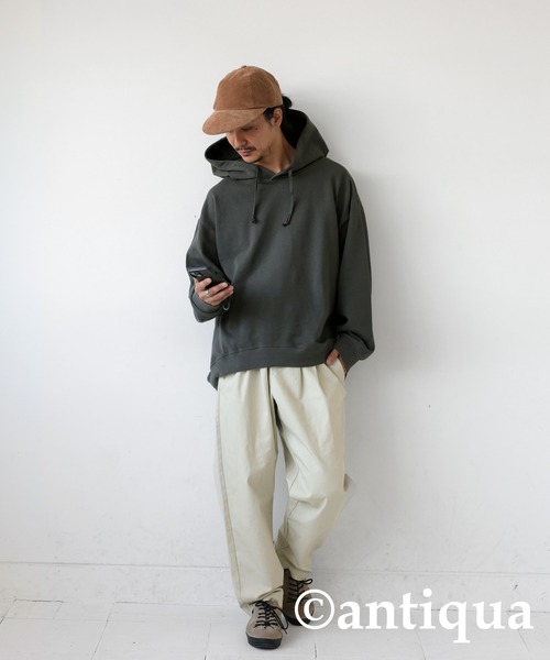 antiqua(アンティカ)の「綿100%裏毛パーカー(パーカー・レディース・ブラウン系その他/ダークグリーン/スミクロ/杢グレー/ネイビー/ブラック/ブルー系その他/グレイッシュベージュ/パープル・FREE)」の15枚目の写真