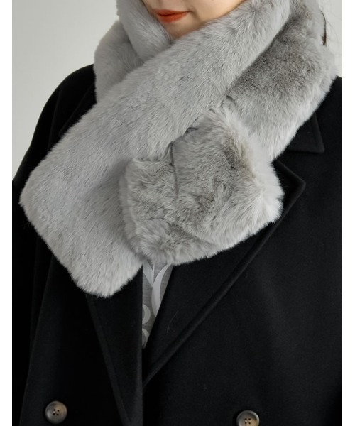 Re:EDIT(リエディ)の「ボリュームフェイクファーティペット(ストール/ショール・レディース・グレー/モカ/アイボリー・FREE)」の10枚目の写真