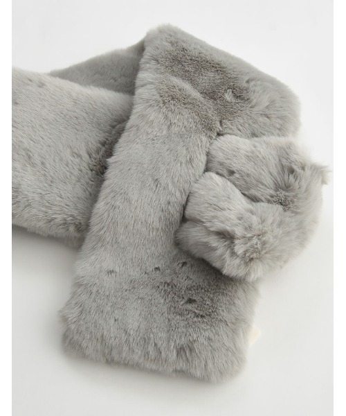 Re:EDIT(リエディ)の「ボリュームフェイクファーティペット(ストール/ショール・レディース・グレー/モカ/アイボリー・FREE)」の9枚目の写真