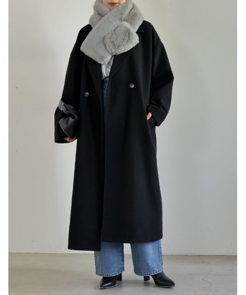 Re:EDIT(リエディ)の「ボリュームフェイクファーティペット(ストール/ショール・レディース・グレー/モカ/アイボリー・FREE)」の6枚目の写真