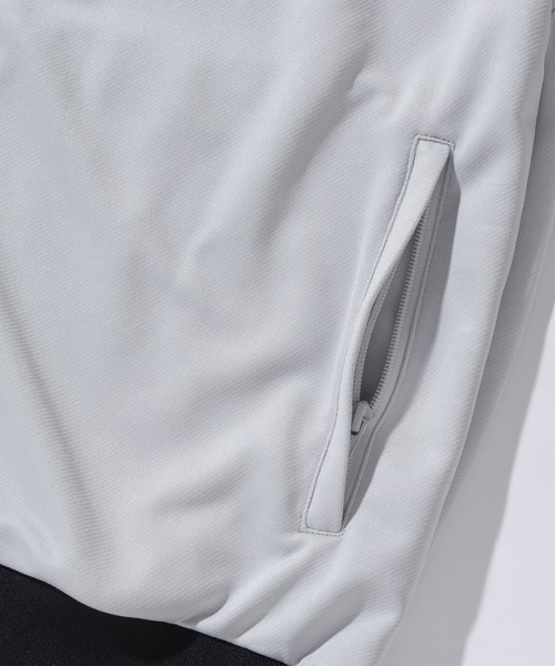 XLARGE（エクストララージ）の「OG TRACK JACKET（ブルゾン・メンズ・ブラック/グレー・L/M/S/XL）」の7枚目の写真