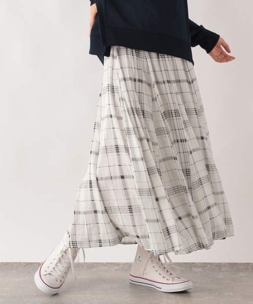 GLOBAL WORK(グローバルワーク)の「エアリーリラックスフレアスカート/975462(スカート・レディース・ストライプ/スミクロ/アイボリー系1/レオパード/その他10/ベージュ系その他/グリーン系その他7/ブラック系その他2/ブルー系その他6/ブラウン/ブラウン系8・REGULAR/SHORT)」の16枚目の写真