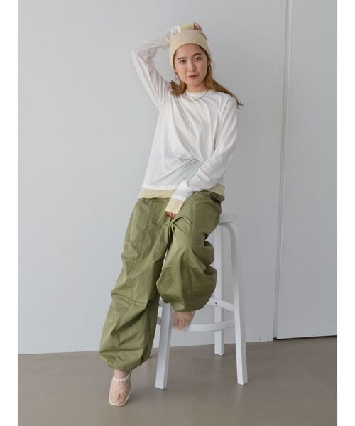 Ungrid（アングリッド）の「カラーレイヤードシアーロングスリーブTee（Tシャツ/カットソー・レディース・イエロー/オフホワイト/ブラウン・FREE）」の11枚目の写真