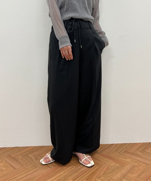 y/m（イム）の「ツイルダブルウエストパンツ（スラックス・レディース・グレー/ブラック・FREE）」の20枚目の写真