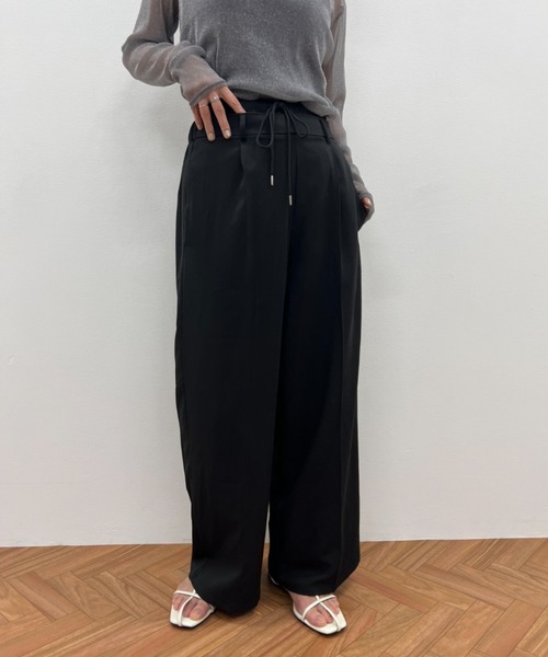 y/m（イム）の「ツイルダブルウエストパンツ（スラックス・レディース・グレー/ブラック・FREE）」の21枚目の写真