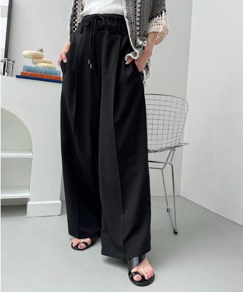 y/m（イム）の「ツイルダブルウエストパンツ（スラックス・レディース・グレー/ブラック・FREE）」の13枚目の写真