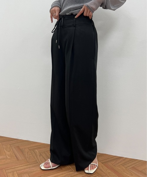 y/m（イム）の「ツイルダブルウエストパンツ（スラックス・レディース・グレー/ブラック・FREE）」の17枚目の写真