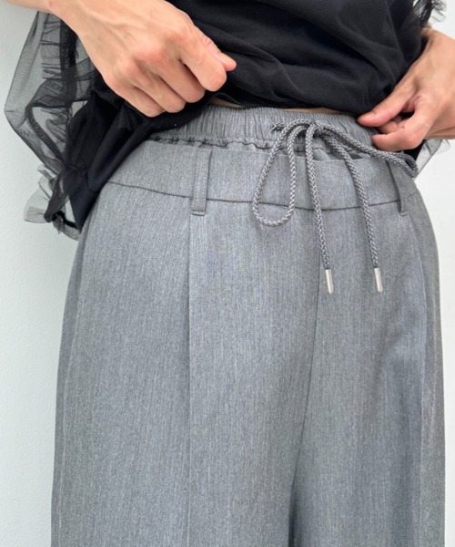 y/m（イム）の「ツイルダブルウエストパンツ（スラックス・レディース・グレー/ブラック・FREE）」の15枚目の写真
