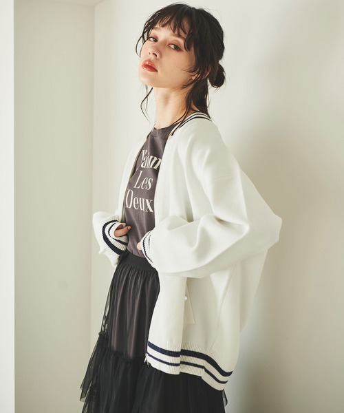 31 Sons de mode（トランテアン　ソン　ドゥ　モード）の「ニットＭＡ－１（MA-1・レディース・オフホワイト/ネイビー・36）」の18枚目の写真