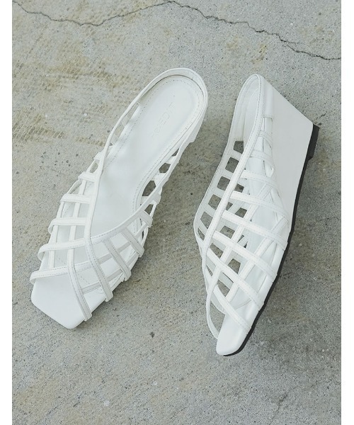 Re:EDIT（リエディ）の「[大きいサイズ有]Vカットオープントゥメッシュサンダル（サンダル・レディース・ブラック/シルバー/ホワイト/キャメル・SMALL/MEDIUM/LARGE/X-LARGE/XX-LARGE）」の10枚目の写真