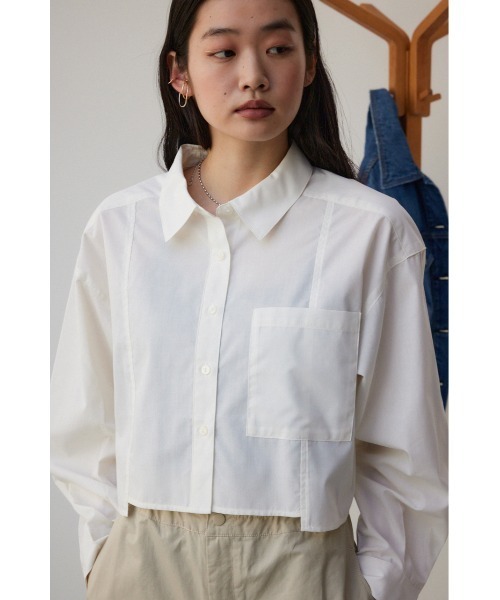 AZUL by moussy（アズールバイマウジー）の「ショートキリカエシャツ（シャツ/ブラウス・レディース・サックスブルー/ブルー系その他2/オフホワイト/ホワイト系その他・FREE）」の5枚目の写真