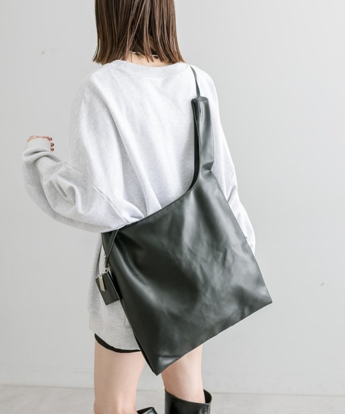 loti（ロティ）の「loti コインケース付きトート（トートバッグ・レディース・ブラック/シルバー/オフホワイト/ブラック系その他・ONE SIZE）」の13枚目の写真