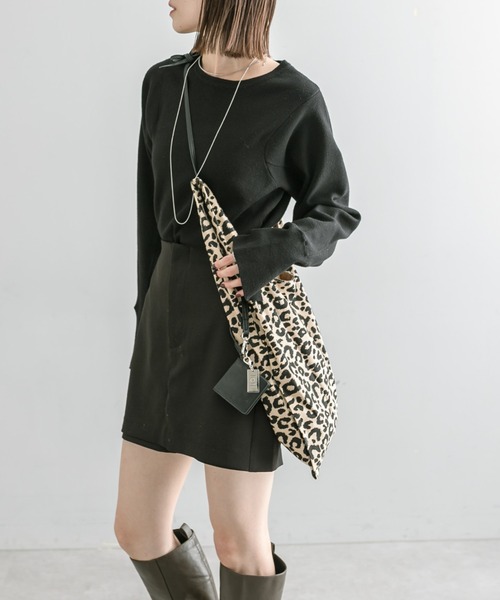 loti（ロティ）の「loti コインケース付きトート（トートバッグ・レディース・ブラック/シルバー/オフホワイト/ブラック系その他・ONE SIZE）」の6枚目の写真