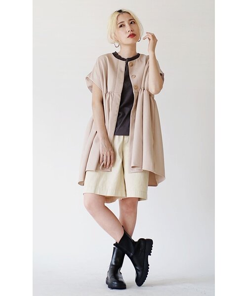 e-zakkamania stores(イーザッカマニアストアーズ)の「ペプラム フレンチスリーブジレ(ベスト・レディース・ブラック/ピンクベージュ・M)」の3枚目の写真