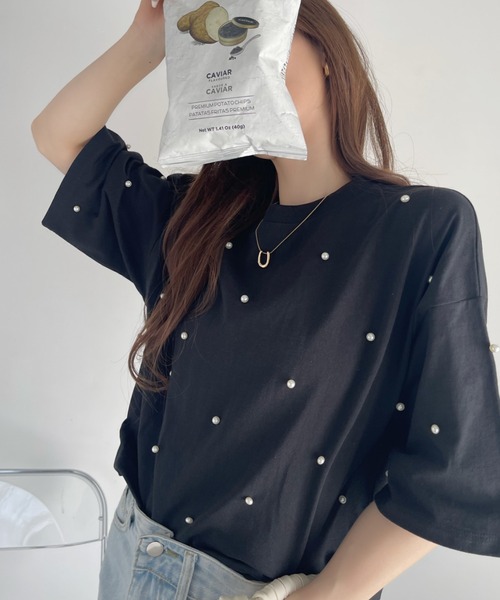 Ada.(エイダ)の「パール付き 半袖 Tシャツ(Tシャツ/カットソー・レディース・ブラック/ライトベージュ/ブルー系その他/オートミール・FREE)」の18枚目の写真