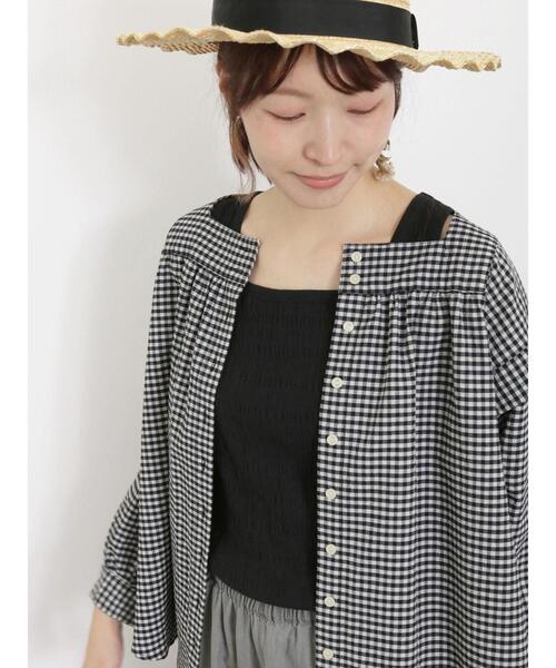 Samansa Mos2(サマンサ モスモス)の「シャーリングスクエアネックノースリーブ(Tシャツ/カットソー・レディース・ブラウン/ブラック/キナリ/ブルー・F)」の1枚目の写真