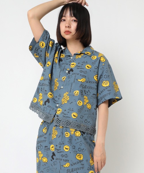 ブラウス シャツ B2826 ニコ総柄シャツ レディース セール】B2826 ニコ総柄シャツ（シャツ/ブラウス）｜RNA（アール