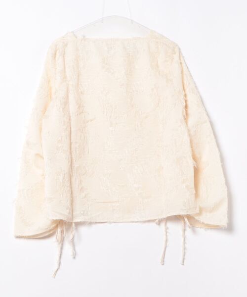 aimoha(アイモハ)の「袖裏側ギャザー透け感ブラウス (SS)(シャツ/ブラウス・レディース・ベージュ・SMALL/MEDIUM/LARGE)」の2枚目の写真