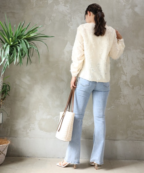 aimoha(アイモハ)の「袖裏側ギャザー透け感ブラウス (SS)(シャツ/ブラウス・レディース・ベージュ・SMALL/MEDIUM/LARGE)」の5枚目の写真