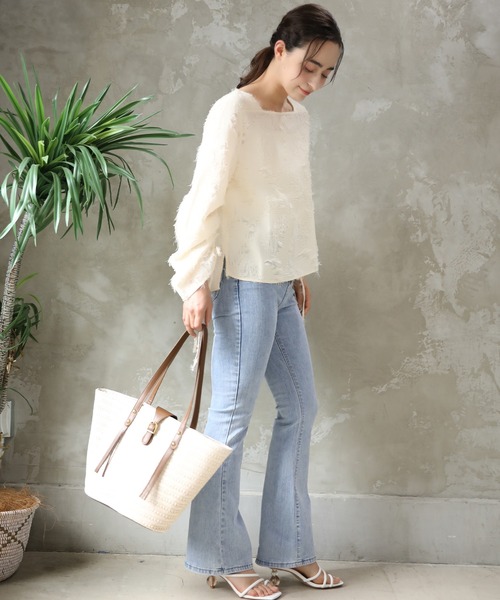 aimoha(アイモハ)の「袖裏側ギャザー透け感ブラウス (SS)(シャツ/ブラウス・レディース・ベージュ・SMALL/MEDIUM/LARGE)」の7枚目の写真