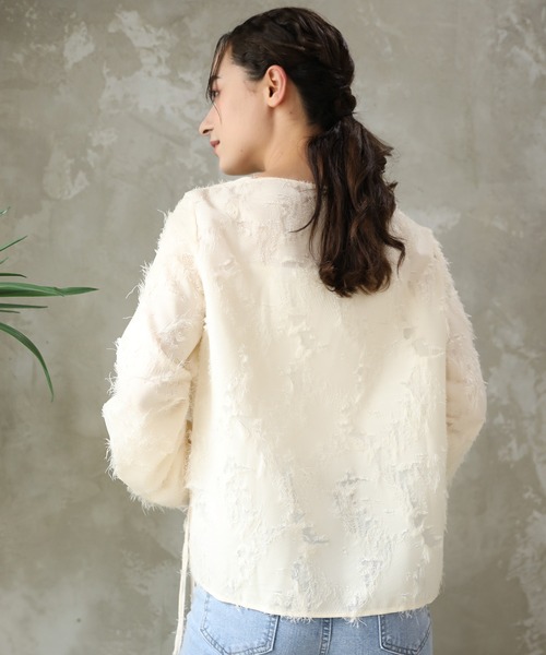aimoha(アイモハ)の「袖裏側ギャザー透け感ブラウス (SS)(シャツ/ブラウス・レディース・ベージュ・SMALL/MEDIUM/LARGE)」の13枚目の写真
