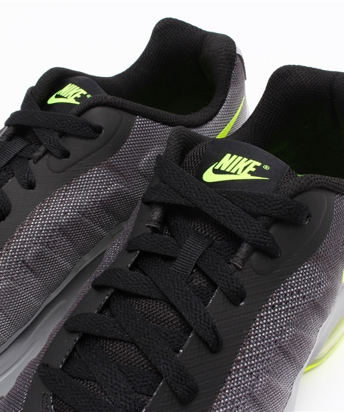 NIKE（ナイキ）の「NIKE エアマックスインビガープリント