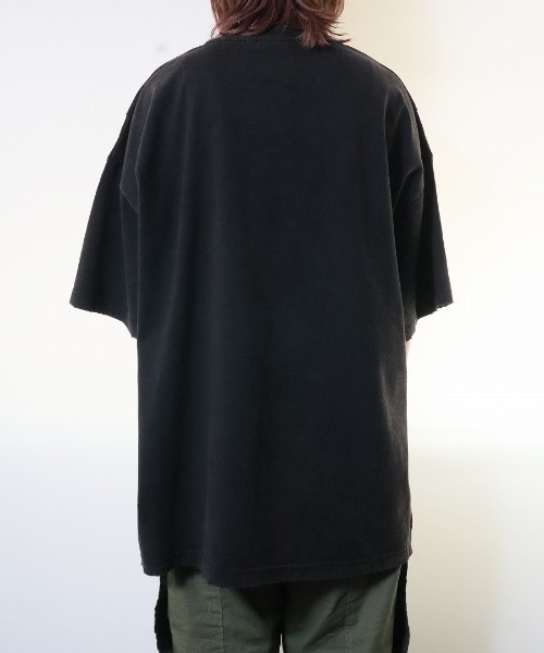 Salong hameu（サロン ハミュー）の「ヴィンテージライクなリメイク風バンドTシャツ メンズ レディース/半袖ロックT（Tシャツ/カットソー・メンズ・ブラック/ダークグレー・M/L）」の16枚目の写真