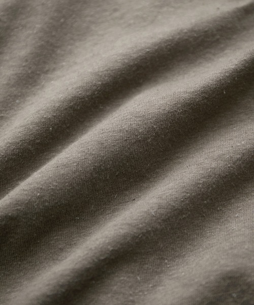 SALON adam et rope'(サロン アダム エ ロペ)の「ヘンプコットンクルーネックTシャツ(Tシャツ/カットソー・レディース・オフホワイト/グレー/チャコールグレー・FREE)」の4枚目の写真