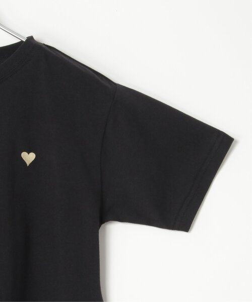 VENCEEXCHANGE(ヴァンスエクスチェンジ)の「ショート丈ハート箔プリントTシャツ(Tシャツ/カットソー・レディース・ゴールド/ホワイト/シルバー/ブラック・FREE)」の7枚目の写真