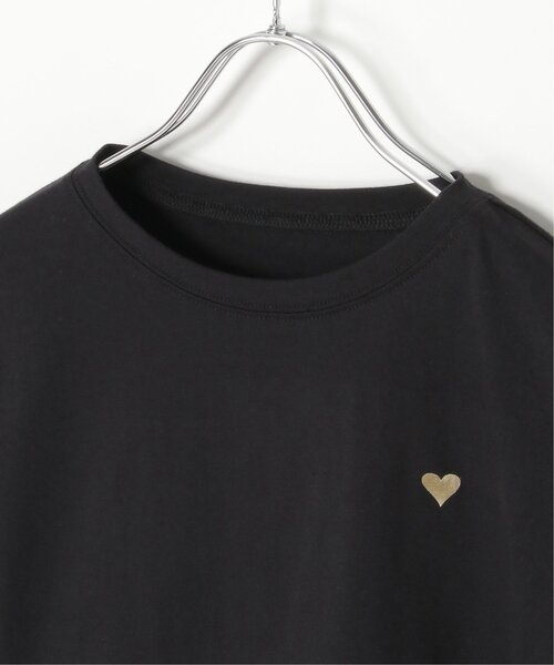 VENCEEXCHANGE(ヴァンスエクスチェンジ)の「ショート丈ハート箔プリントTシャツ(Tシャツ/カットソー・レディース・ゴールド/ホワイト/シルバー/ブラック・FREE)」の9枚目の写真