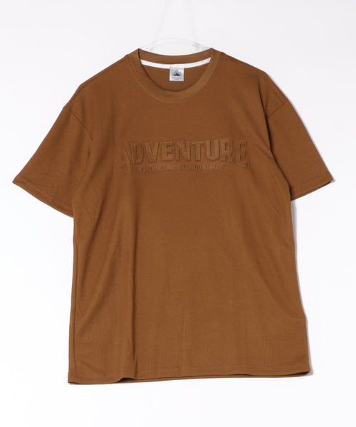 aimoha(アイモハ)の「aimoha outdoor ユニセックス ワッフルオーバーサイズ膨らみロゴ半袖Tシャツ (SS)(Tシャツ/カットソー・レディース・ネイビー/ブラウン/ホワイト/ブラック・MEDIUM/LARGE/X-LARGE)」の7枚目の写真