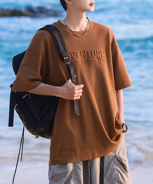 aimoha(アイモハ)の「aimoha outdoor ユニセックス ワッフルオーバーサイズ膨らみロゴ半袖Tシャツ (SS)(Tシャツ/カットソー・レディース・ネイビー/ブラウン/ホワイト/ブラック・MEDIUM/LARGE/X-LARGE)」の14枚目の写真