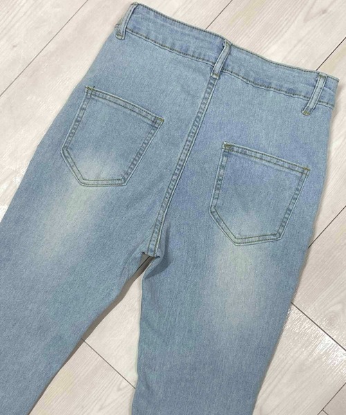 NANEA(ナネア)の「サイドレースアップ&フリンジデザイン デニムフレアパンツ(デニムパンツ・レディース・ブルー・SMALL/MEDIUM/LARGE)」の3枚目の写真