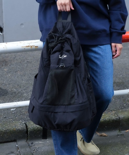 LB/S (エルビーエス)の「【BEN DAVIS/ベンデイビス】ナイロンドロストーリングデイパック BDW-8365(バックパック/リュック・メンズ・ブラック/カーキ/オフホワイト/ベージュ・FREE)」の14枚目の写真