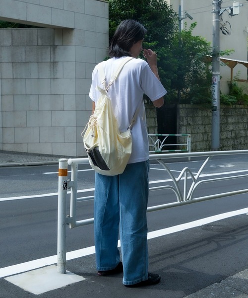 LB/S (エルビーエス)の「【BEN DAVIS/ベンデイビス】ナイロンドロストーリングデイパック BDW-8365(バックパック/リュック・メンズ・ブラック/カーキ/オフホワイト/ベージュ・FREE)」の8枚目の写真