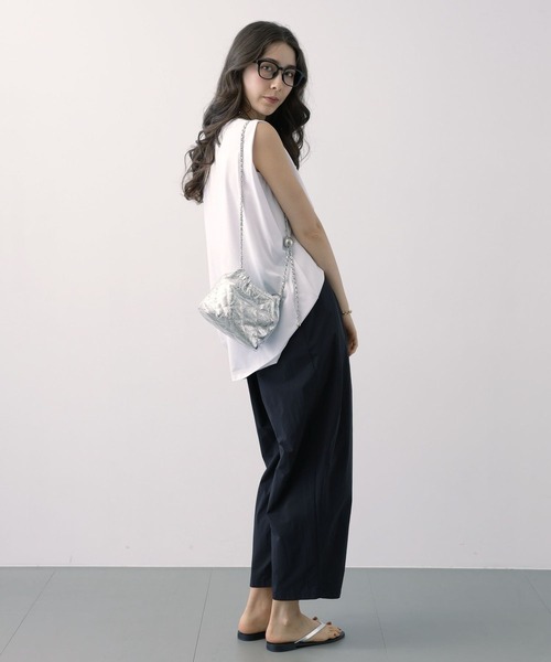 saloon(サルーン)の「SALOON(サルーン)/フロッキープリントノースリーブカットソー【洗濯機洗い可】(Tシャツ/カットソー・レディース・ブラック/オフホワイト/ブルー・FREE)」の8枚目の写真