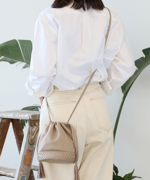 SEVEN BY SEVEN（セブンバイセブン）の「SEVEN BY SEVEN/セブン バイ セブン Leather Pochette -Sheep Leather Shoulder Bag ショルダーバック（ショルダーバッグ・レディース・ブラウン/ブラック・FREE）」の2枚目の写真
