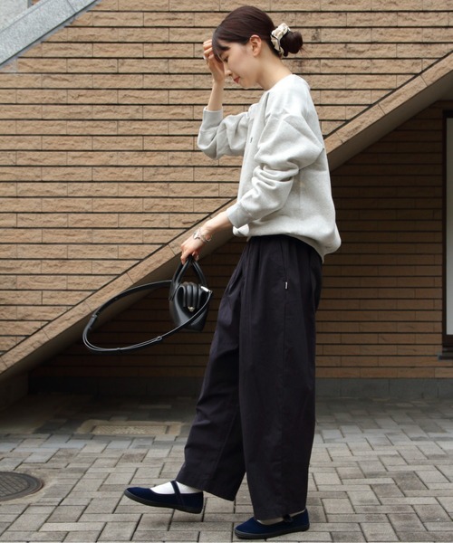 GYMPHLEX（ジムフレックス）の「GYMPHLEX/ジムフレックス　スウィングスリーブ クルーネックプルオーバー　SWING SLEEVE CREW NECK PULLOVER　C0291 TCF（スウェット・レディース・アイボリー/グレー/チャコールグレー/ダークブルー/ライトブルー・14）」の16枚目の写真