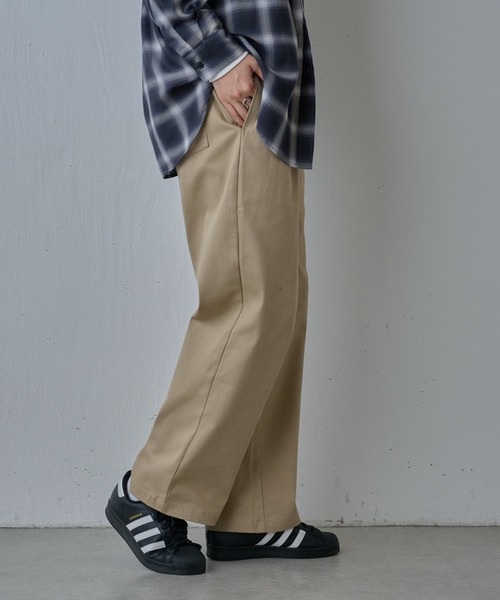COLONY 2139（コロニートゥーワンスリーナイン）の「ヘビーツイルストレッチスケーターパンツ（その他パンツ・メンズ・ブラック/ベージュ・MEDIUM/LARGE）」の8枚目の写真