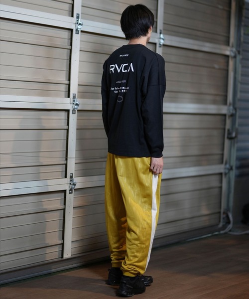 【ムラサキスポーツ限定】RVCA/ルーカ ロンTee ルーズシルエット バックプリント ユニセックス BE042-P08（Tシャツ/カットソー）｜RVCA（ルーカ）