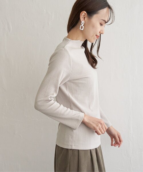 ikka(イッカ)の「前後2WAY三角テレコプルオーバー(Tシャツ/カットソー・レディース・ライトグレー/レッド系その他/オフホワイト/グレー/ダークグリーン/ブラック・S/M/L)」の19枚目の写真