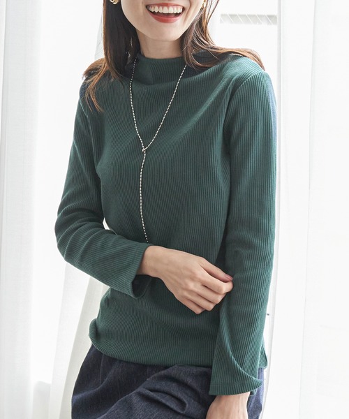 ikka(イッカ)の「前後2WAY三角テレコプルオーバー(Tシャツ/カットソー・レディース・ライトグレー/レッド系その他/オフホワイト/グレー/ダークグリーン/ブラック・S/M/L)」の2枚目の写真