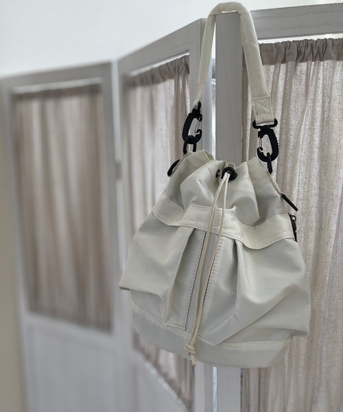 NOLITA LABORATORY（ノリータラボラトリー）の「【 NOLITA / ノリータ 】2Way ショルダーバッグ ハンドバッグにもなる ワンショルダーバッグ（ショルダーバッグ・レディース・アイボリー/ベージュ/ブラック・FREE）」の2枚目の写真