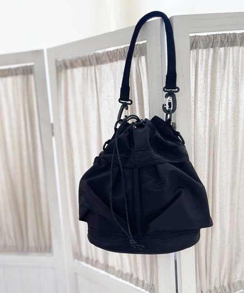 NOLITA LABORATORY（ノリータラボラトリー）の「【 NOLITA / ノリータ 】2Way ショルダーバッグ ハンドバッグにもなる ワンショルダーバッグ（ショルダーバッグ・レディース・アイボリー/ベージュ/ブラック・FREE）」の4枚目の写真